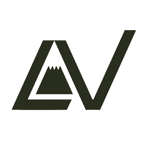 2026_Lavannivisuals_Logo transparent dark green short